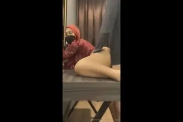 Live Jilbab Kebaya Merah Tante Binal Goyang Mantap